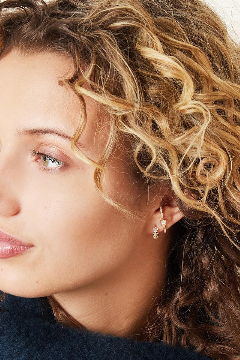 Orecchini a cerchio con stella e strass - rame